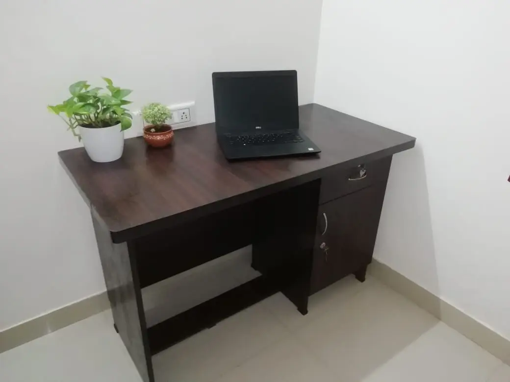 Computer Table