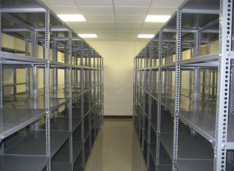 Slotted Rack Angle